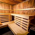 Bed & Breakfast L'etagne 4*