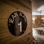 Bed & Breakfast L'etagne 4*